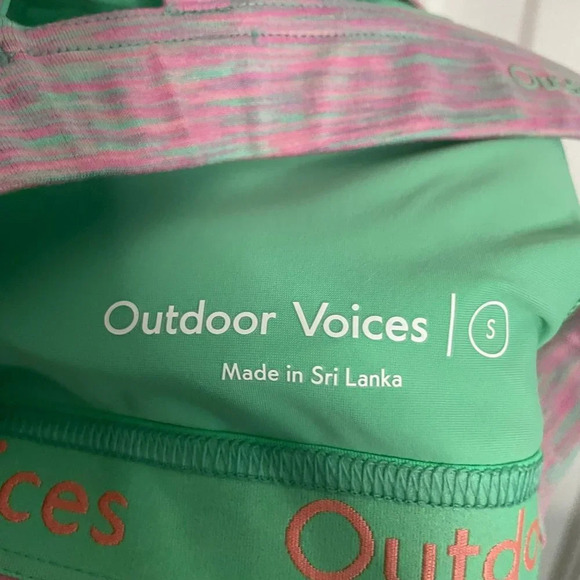 Outdoor Voices Freeform Sports Bra Strappy Bra in Watermelon Sugar Small NEW - Picture 5 of 6